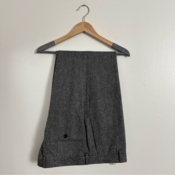 J. CREW Ludlow (Slim) Moon Wool Trousers - Charcoal
